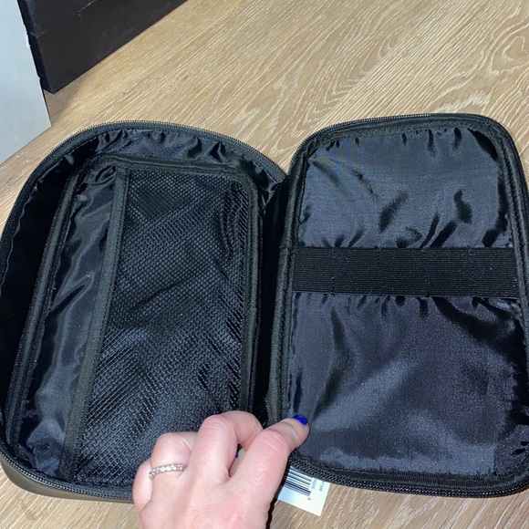 Artis large brush case black leather NEW - Picture 3 of 3